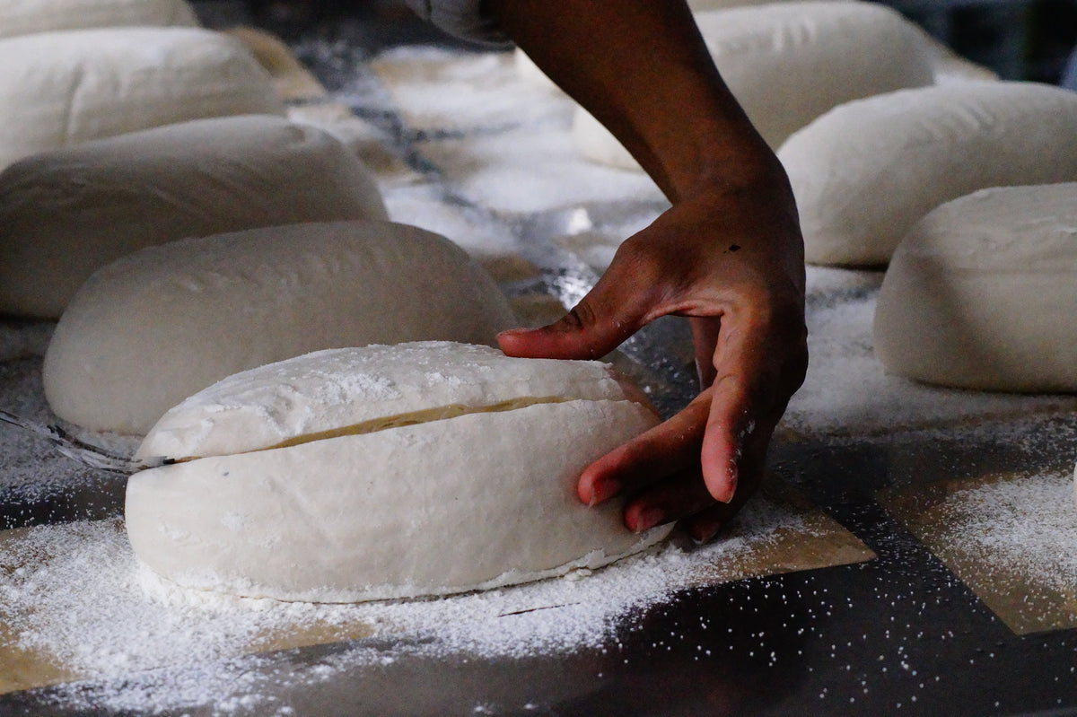 Jyoti scoring the sourdough